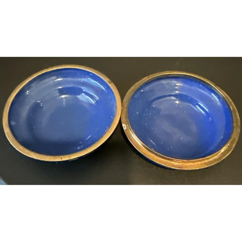 Vintage‎ Blue Floral Cloisonné Enamel on Brass Round Lidded Trinket Jewelry Box